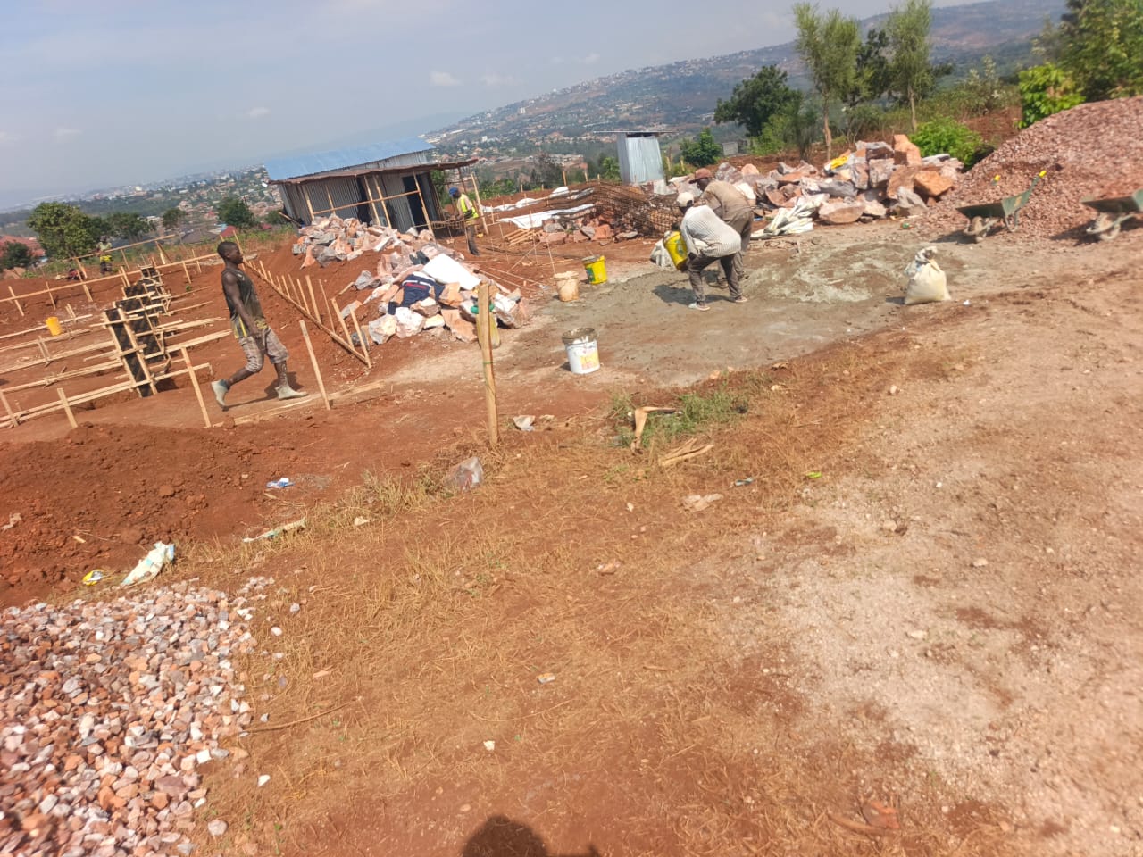 Premium Land for sale at GASOGI, photo 2