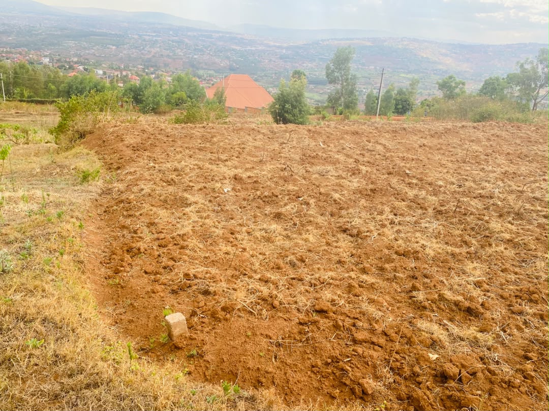 Plot for Sale At GASOGI, photo 3
